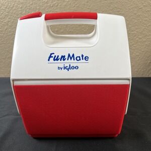 Fun Mate By Igloo - Red- Mini Cooler Vintage 1990s. - Nice & Clean - Push Button